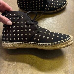 Saint Laurent stud tennis shoe